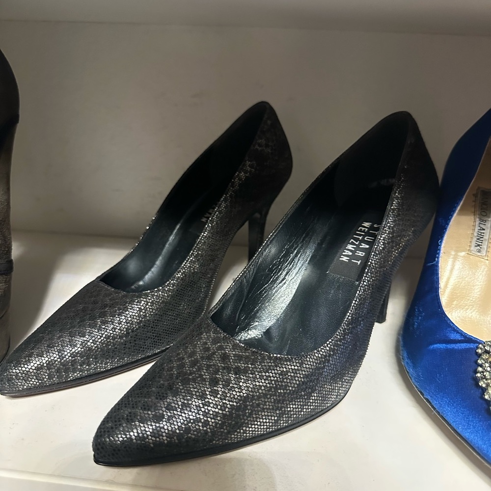 Stuart weitzman leather patterned heels